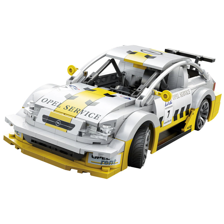 CaDA Opel Astra V8 Coupe with RC 1:20 C51081