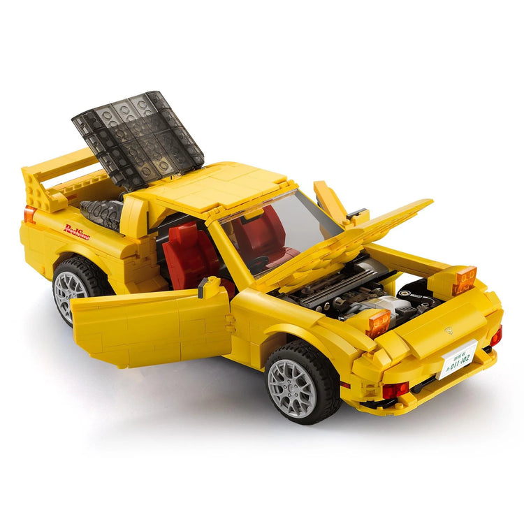 CaDA Initial D Mazda RX-7 FD3S with RC option 1:12 C61023
