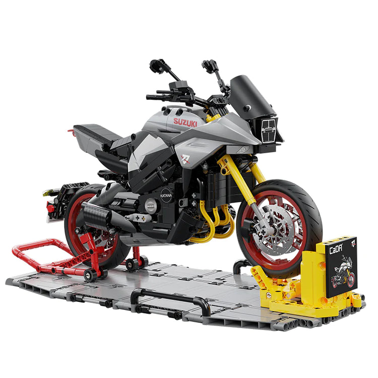 CaDA SUZUKI Katana Motorcycle 1:6 C59021