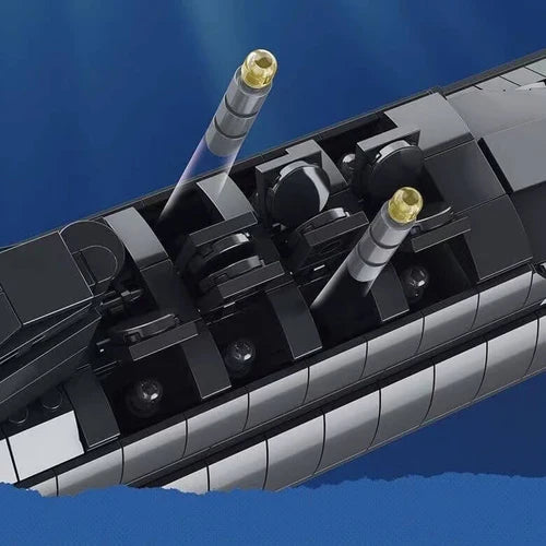 Reobrix Type 94 Nuclear Ballistic Submarine 1:200 R800