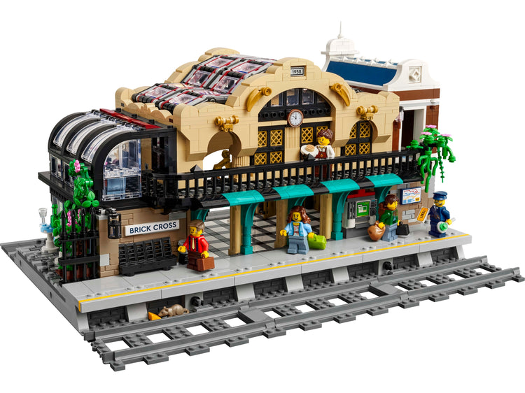 LEGO Brick Cross Station L910034 - 3 sets remaining