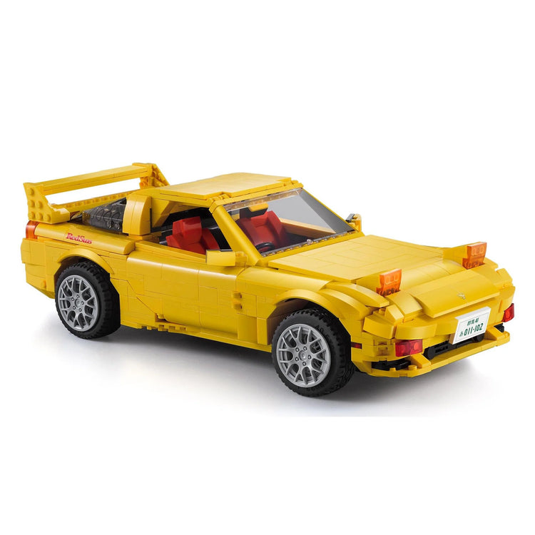 CaDA Initial D 1:12 Mazda RX-7 FD3S with RC option C61023