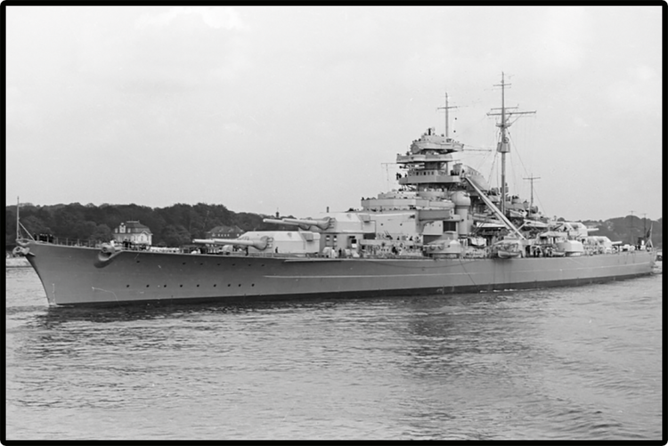 Battleship Bismarck 1:300 #4860 more arriving in June