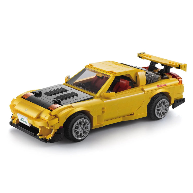 CaDA Initial D 1:12 Mazda RX-7 FD3S with RC option C61023