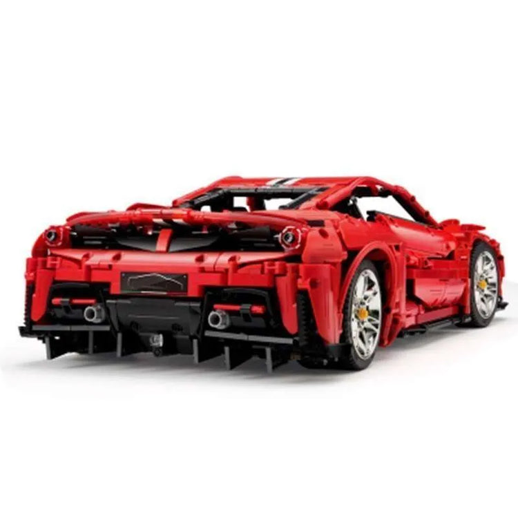CaDA Ferrari Pista 488 1:8 C61043